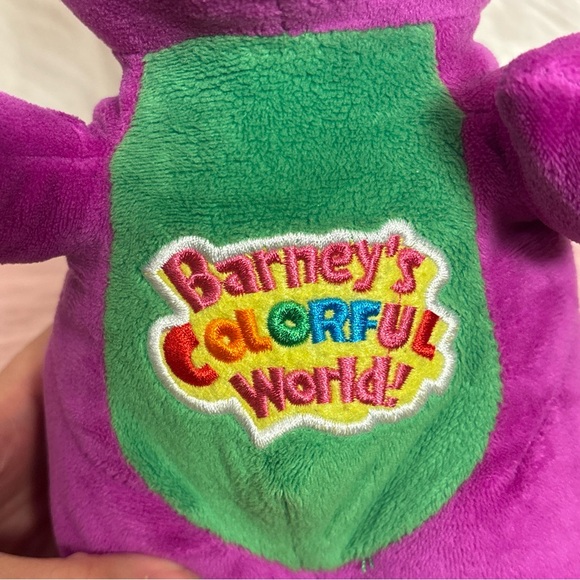 Barney’s 9” World Purple Dinosaur Plush Stuffed Signs I Love you song. 2015 - Picture 7 of 8
